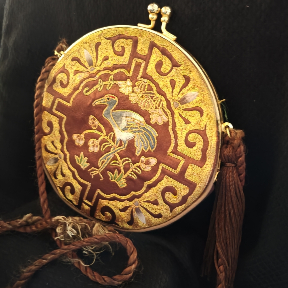 5 1/2" Diameter Japanese Finish Bag.  BEAUTIFUL Detail.